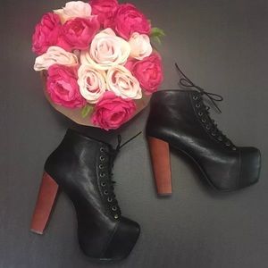 Jeffrey Campbell Litas black leather 7.5